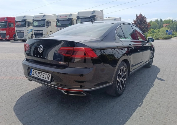 Volkswagen Passat cena 124900 przebieg: 130905, rok produkcji 2020 z Szczytno małe 596